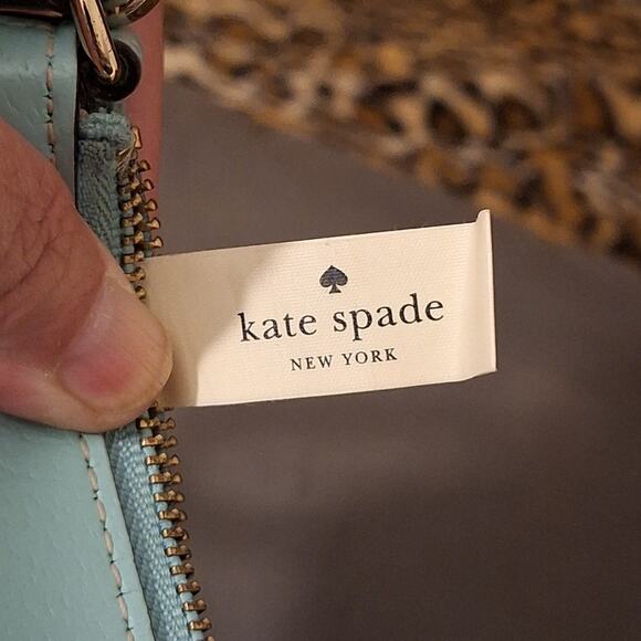 Kate Spade Wristlet Clutch Robin's Egg Blue Leather Pebbled Classic Retro Preppy - Picture 6 of 10